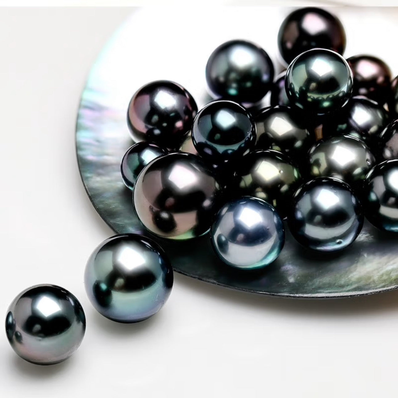 Sea water pearl (Tahitian Black Pearls) From $86