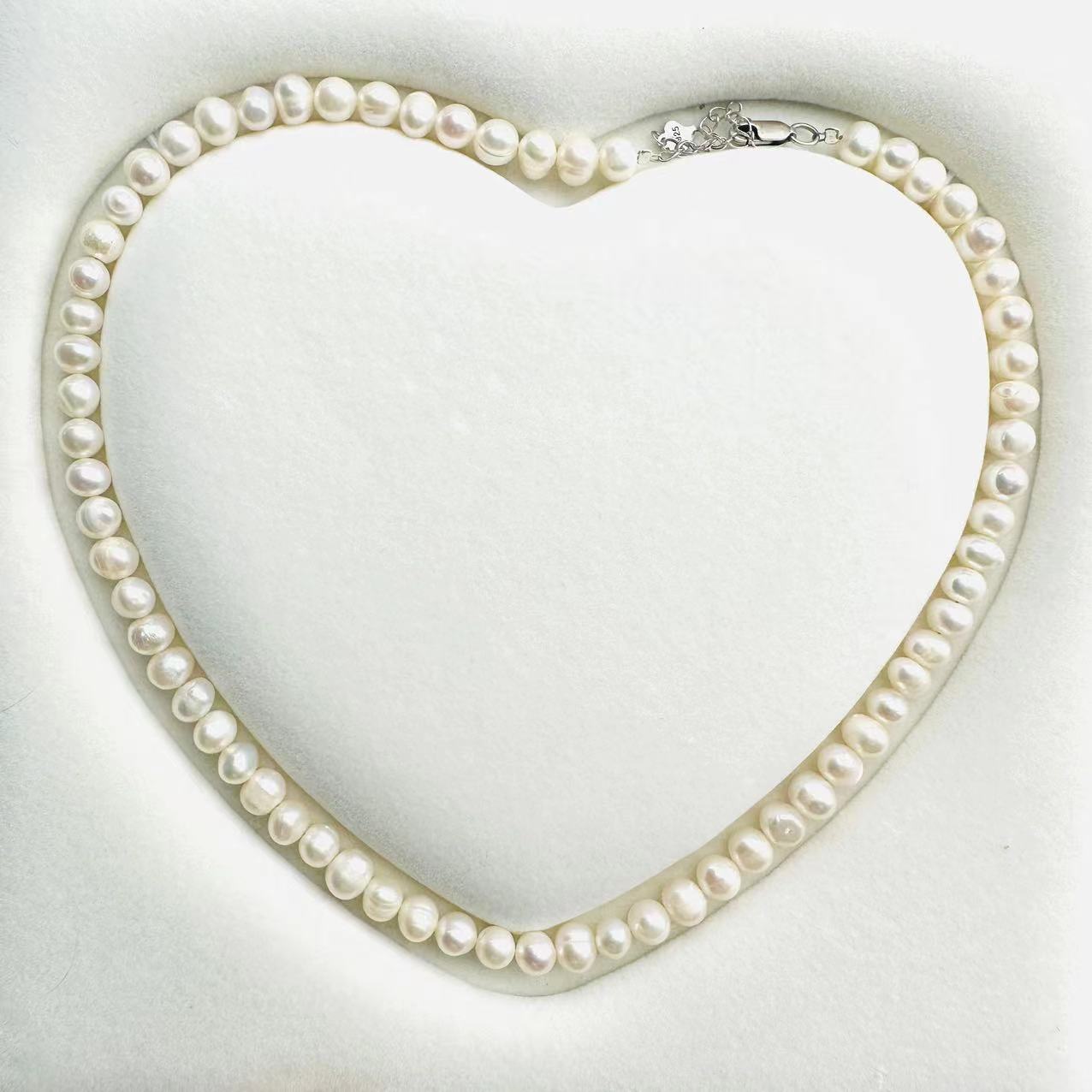 (N12) Pearl necklace (Popular style) $28