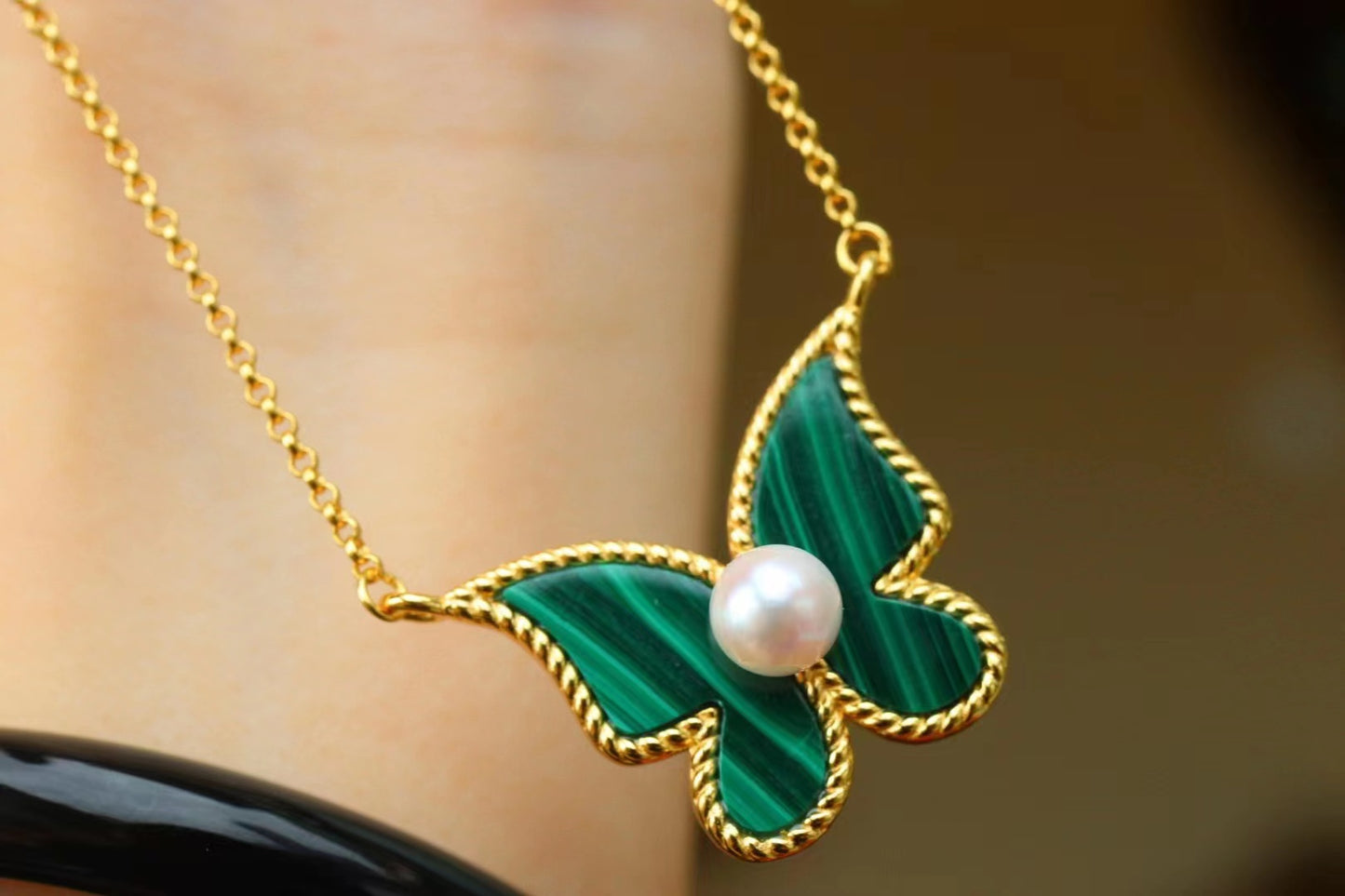 (N18) 925 Silver Malachite Pearl Necklace (Butterfly Style )$69