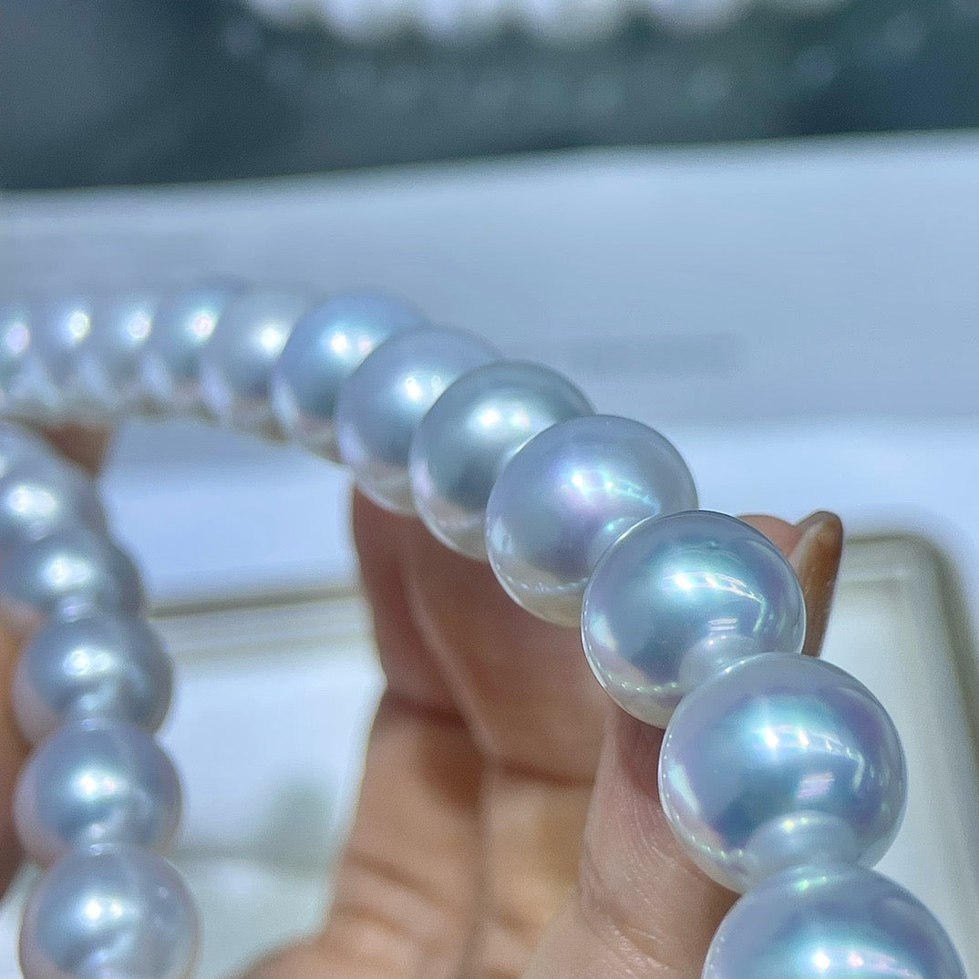 Australian White Pearl necklace