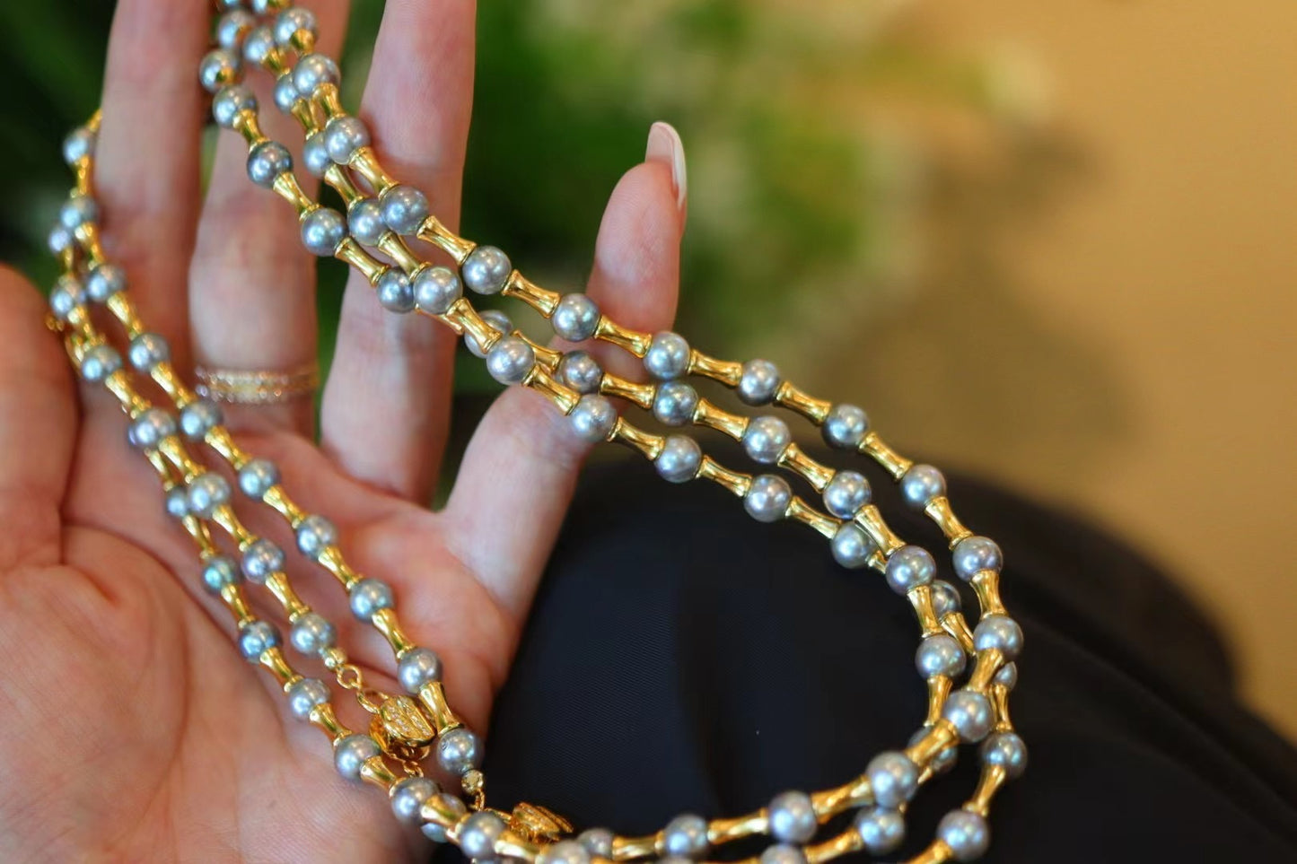(N7) 925 Madama Pearl Necklace $239