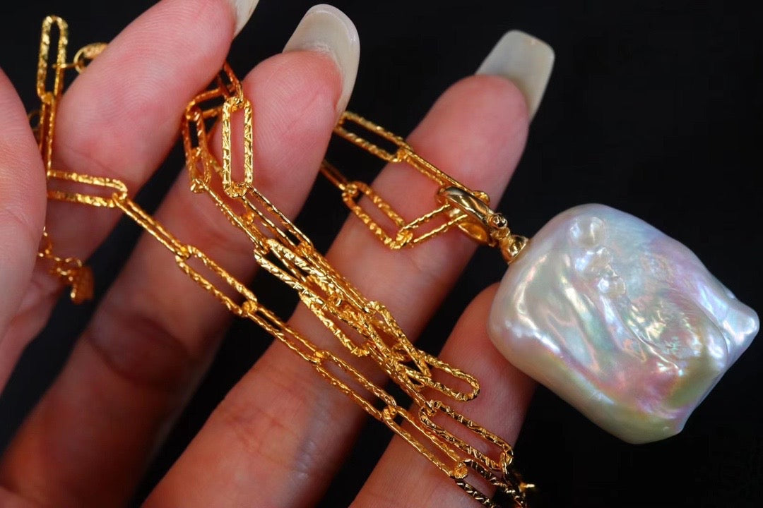 (N8) Baroque Pearl Necklace Gold Chain